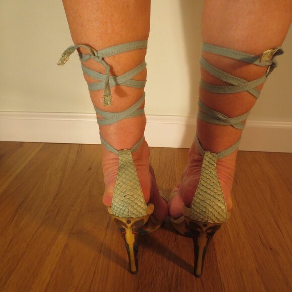 LAST CHANCE ISABELLA FIORE Light Green Leg Lace Up High Heel Sandals - Picture 4 of 8